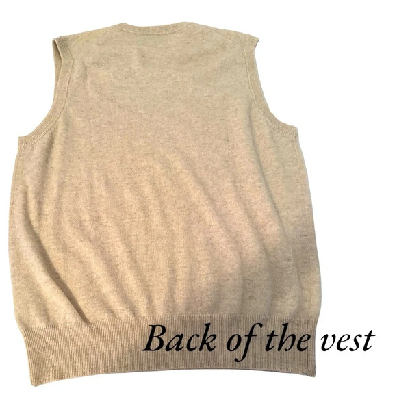 NWT Men’s 100% Cashmere Vest - Picture 3 of 4